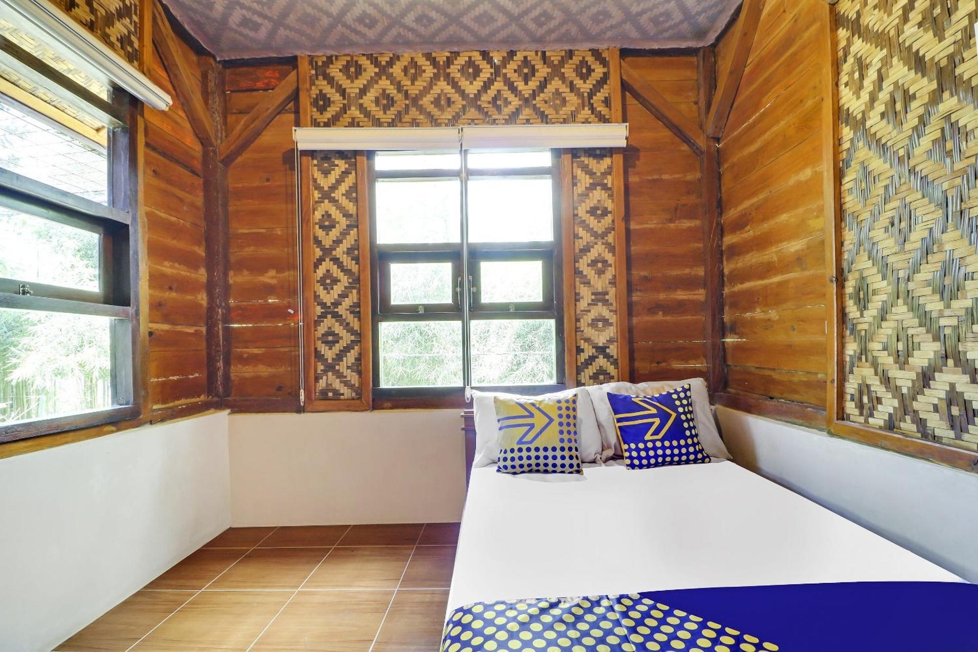 Oyo Homes 90956 Desa Wisata Guranteng Pendjalu Exterior photo